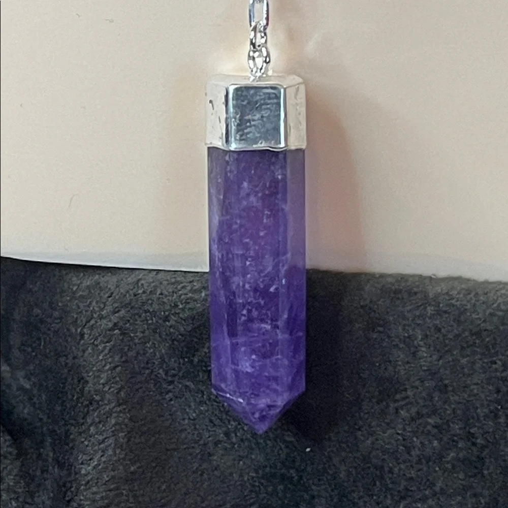 Terminated Light Amethyst and Agate Occo Necklace 18 Inches in Silvertone 67.50 - Picture 3 of 6